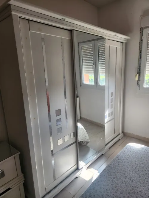Chambre à coucher en bonne occasion a vendre