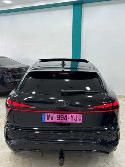 Audi Q3 2026 S lin