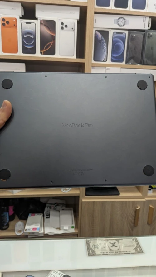 MacBook Pro M4 Pro 24/512gb 14"