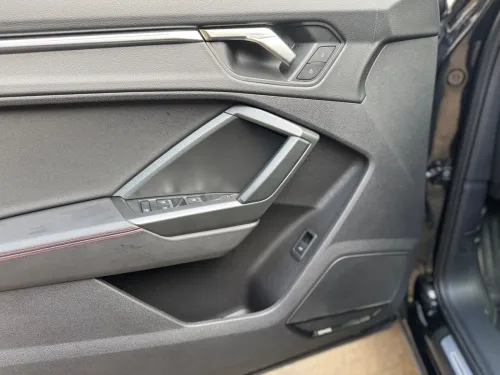 Audi Q3 2022 S Line