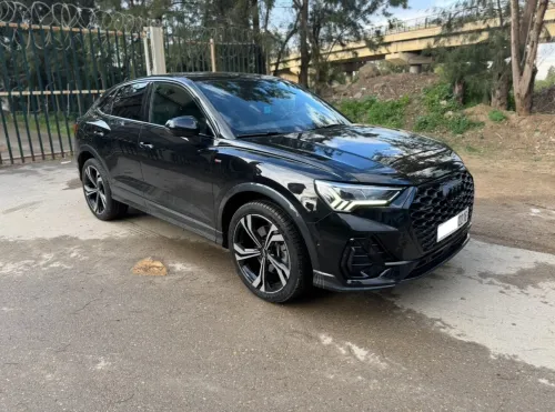 Audi Q3 2022 S Line