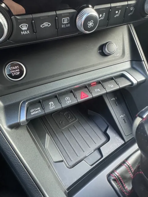 Audi Q3 2022 S Line