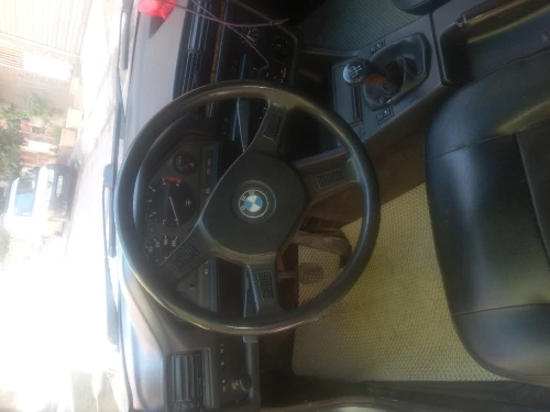 BMW Série 3 1988 E30