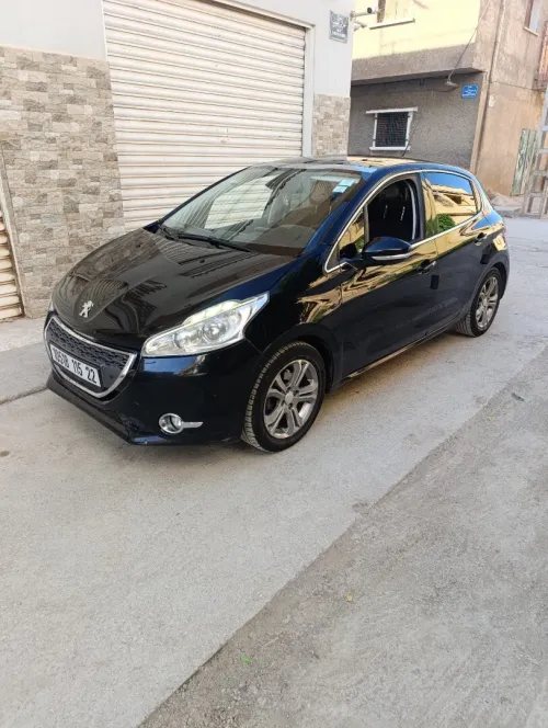 Peugeot 208 2015 Allure
