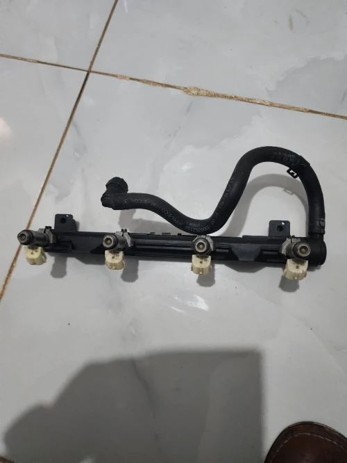 Arampe injection polo Ibiza 1.4 essence original