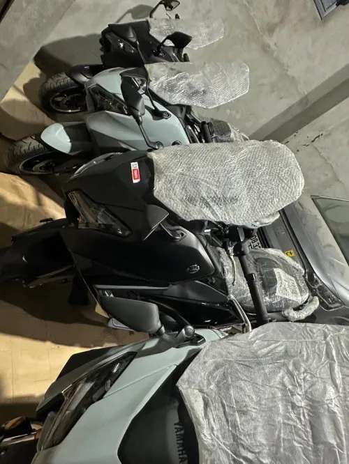Yamaha Tmax T-max Tech max 563 2025