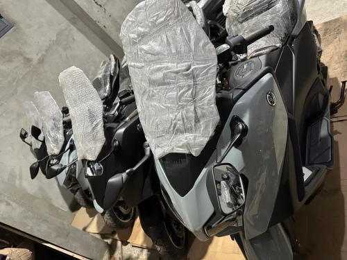 Yamaha Tmax T-max Tech max 563 2025