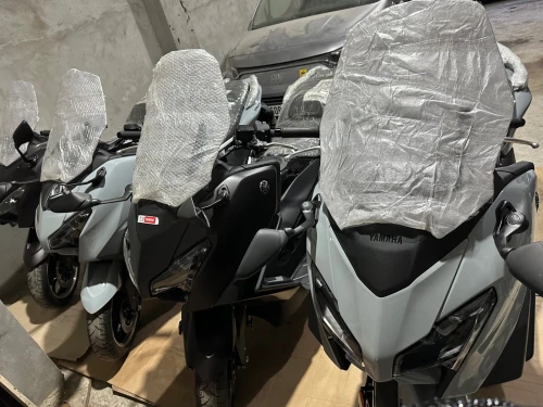 Yamaha Tmax T-max Tech max 563 2025