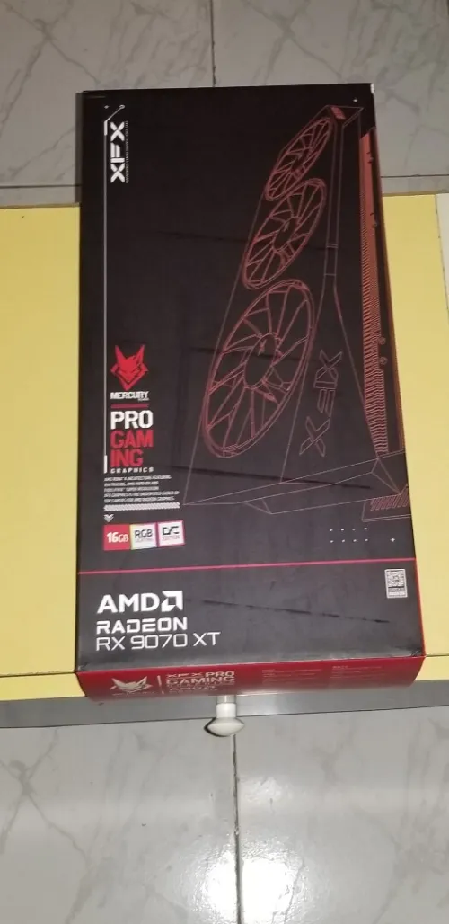 XFX AMD Radeon RX 9070 XT mercury pro