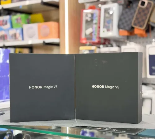 Honor Magic v5