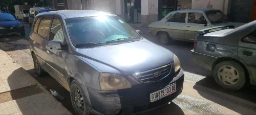 Kia Carens 2003 7 place