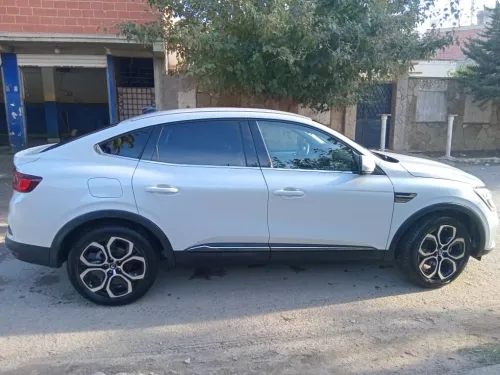 Renault Arkana 2022 E-tech Engeered