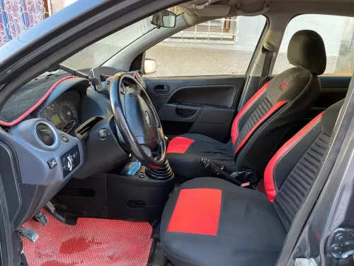 Ford Fiesta 2008 Ghia