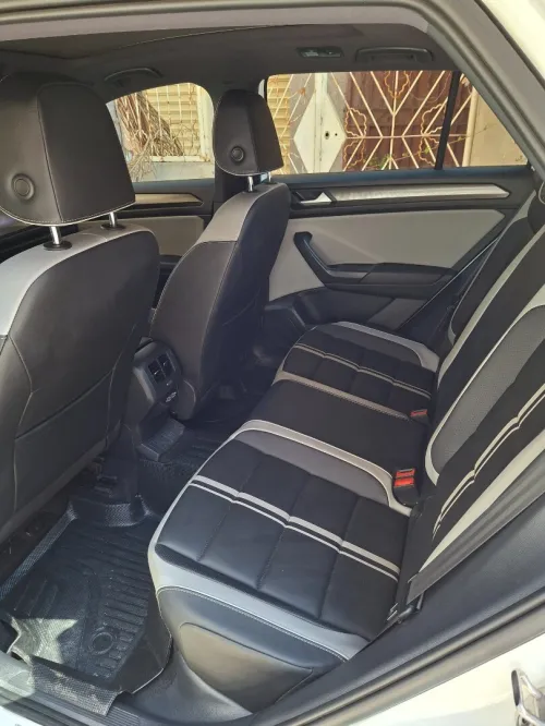 Volkswagen T-Roc 2025 R-Line 