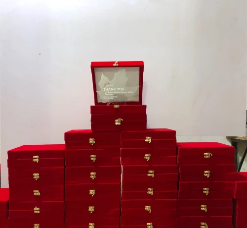 decoupe laser et fraisage (CNC) Trophée pour toutes occasions
