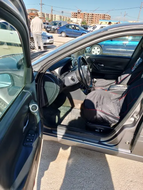 Renault Laguna 2 2001 Initial paris