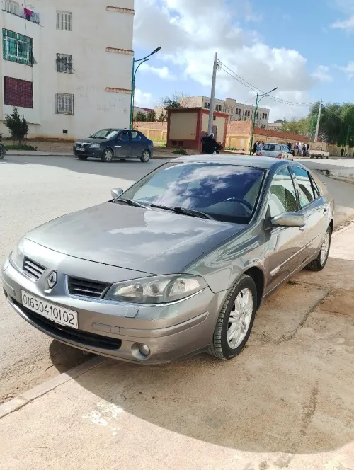 Renault Laguna 2 2001 Initial paris