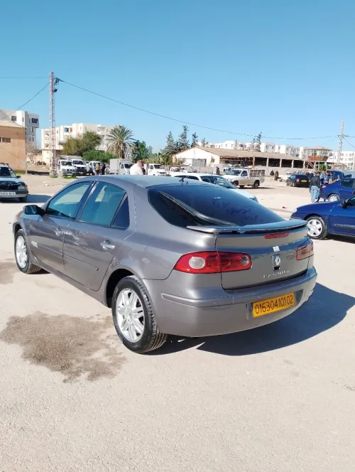 Renault Laguna 2 2001 Initial paris
