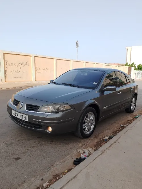 Renault Laguna 2 2001 Initial paris