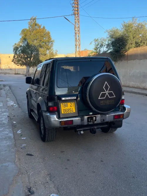 Mitsubishi Pajero Court 1998 Pajero Court