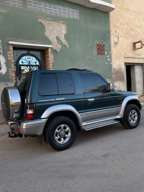 Mitsubishi Pajero Court 1998 Pajero Court
