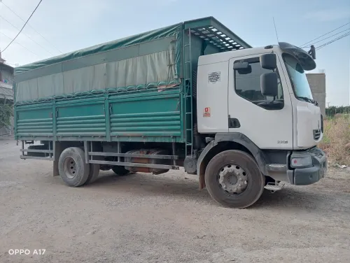 Renault 220dxi 2010