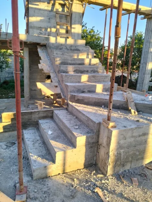 Suivi les travaux de construction/ متابعة أشغال البناء / مهندس / Ingénieur en genie civil / constater les travaux de construction et des dommages / معاينة الأضرار اثناء