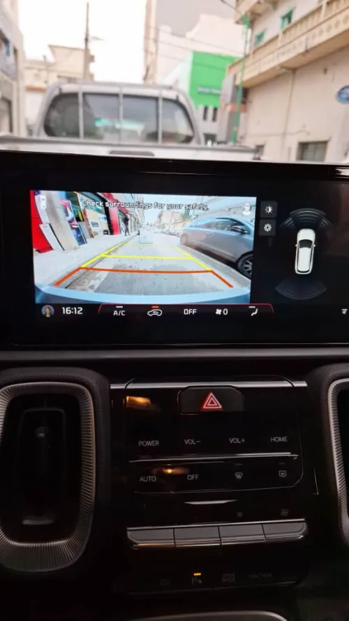 Kia Sonet  2025 sonet comfort edition