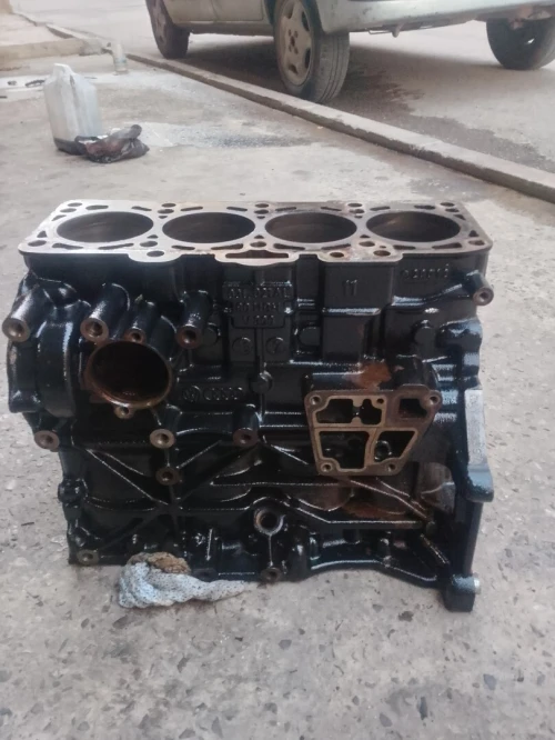 Bloc moteur golf 6 1.6 tdi match 2