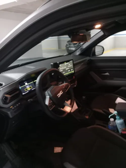 Dacia Extram 2024 جديدة