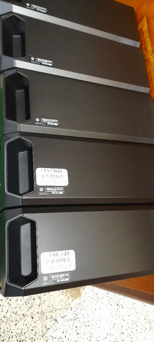 HP Z4 G4 , Intel Xeon W2104, ram 16GB 256GB NVMe M.2 SSD , Nvidia Quadro p400 2GB,