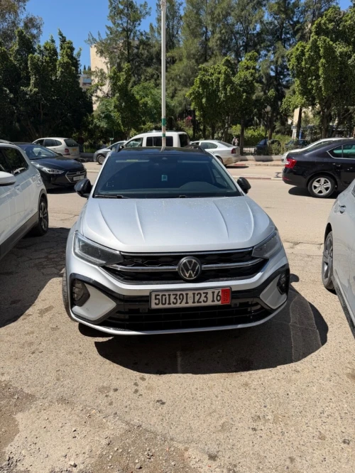 Volkswagen Taigo 2023 R-Line