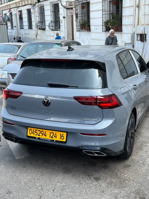 Volkswagen Golf 8 2024 R-Line