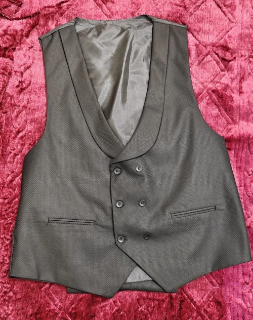 costume 3 pièces à vendre