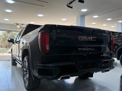 GMC Sierra 2026 Denali