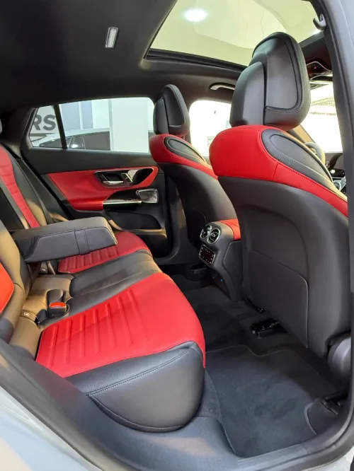 Mercedes GLC 300 2026 AMG black edition