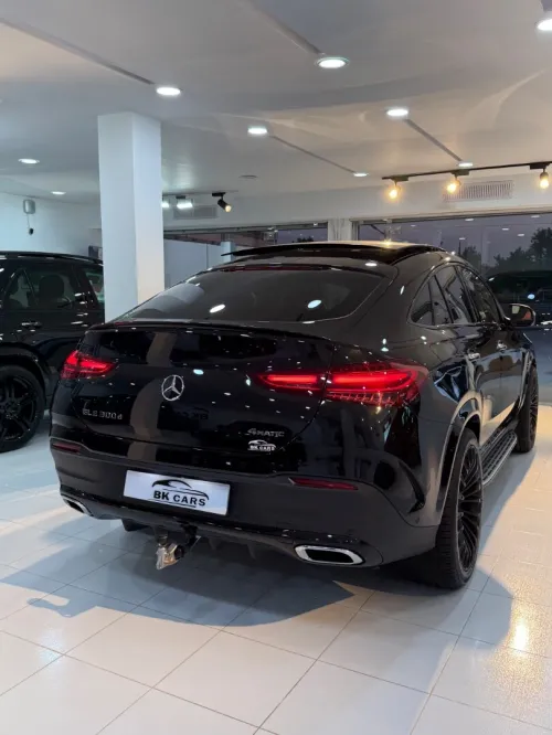 Mercedes GLE 300d 2025 manufactur black edition