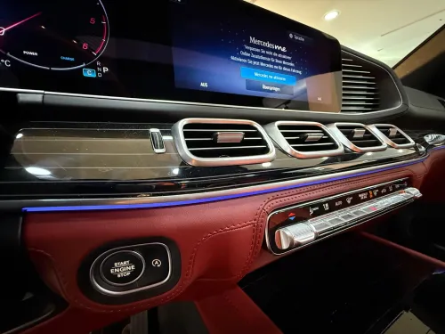 Mercedes GLE 300d 2025 manufactur black edition