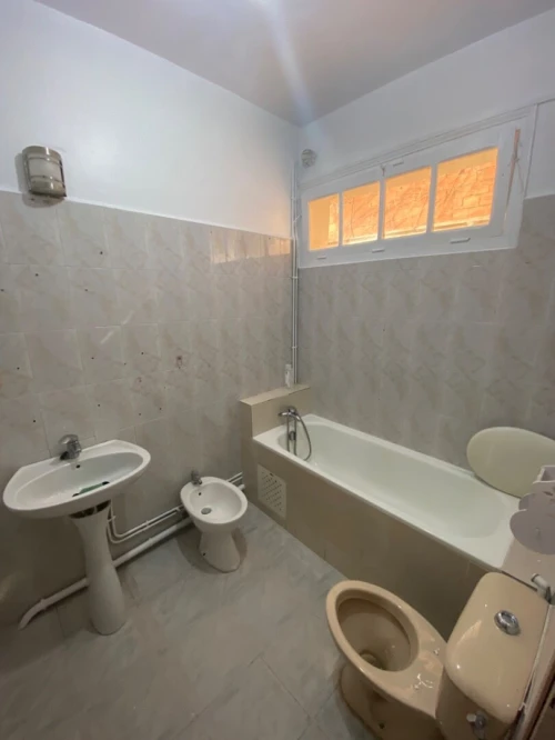 Location Appartement F4 Alger Birkhadem