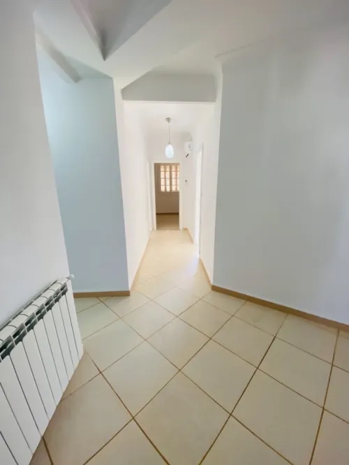 Location Niveau De Villa F4 Alger Ben aknoun