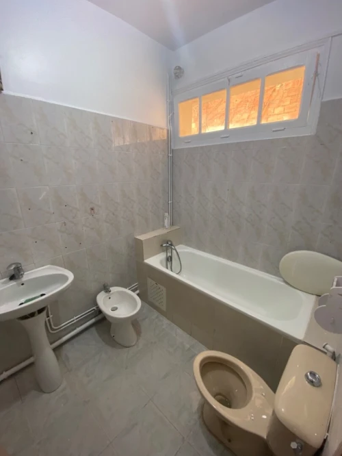 Location Appartement F4 Alger Birkhadem