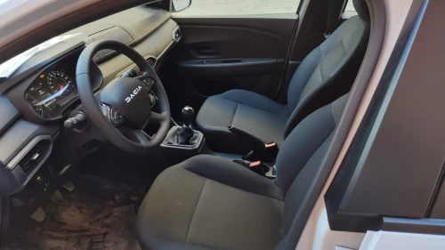Dacia Sandero 2024 Essential