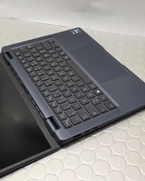 Dell Latitude 7340 Ultralight i5-13th 16GB Ram LPDDR5 256GB SSD Nvme Gen4 Clavier Azerty