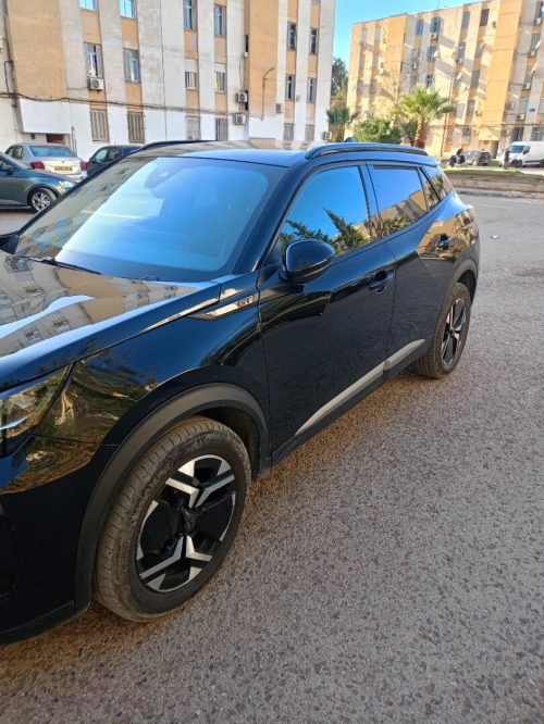 Peugeot 2008 2024 GT