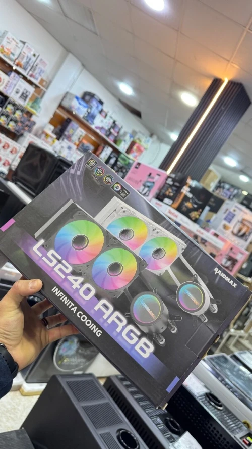 Water cooling raidmax whaite