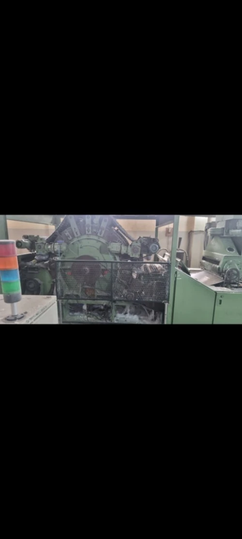 Matériel textile complet pour fabrication du fil, serpillière (نشاف) et couverture