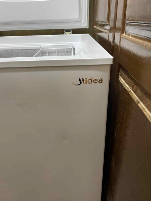 Congélateurs Midea HS-377C