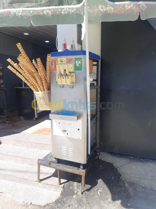 Machine a crème carpigiani