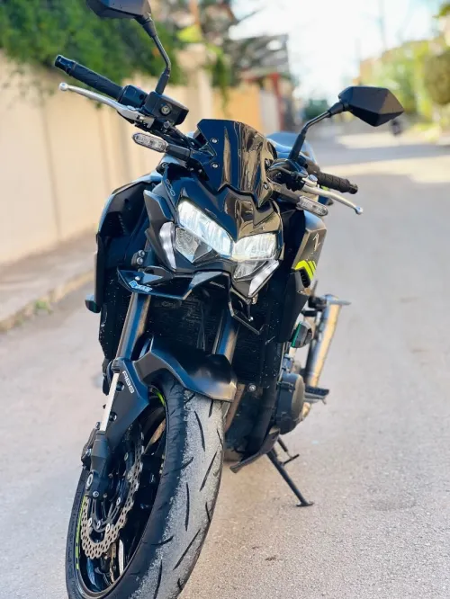 Kawasaki Z900 2021