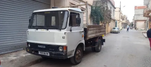 Iveco Unic 1984